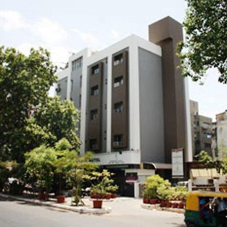 Hotel Dudawat Αχμπανταμπάντ Εξωτερικό φωτογραφία