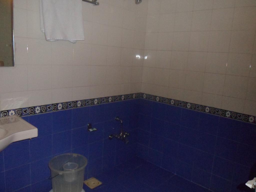 Hotel Dudawat Αχμπανταμπάντ Δωμάτιο φωτογραφία