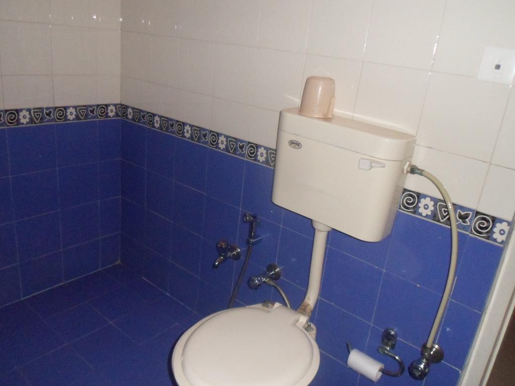 Hotel Dudawat Αχμπανταμπάντ Δωμάτιο φωτογραφία